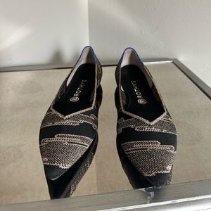 Rothys Golden Shimmer Point Flats